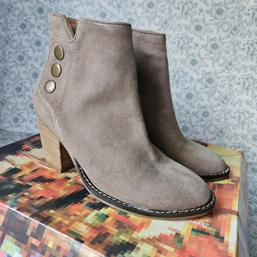 NIB Jeffrey Campbell Roshana Block Heel Bootie | 6